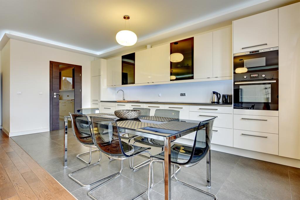 Апартаменты Flatinfo Szafarnia Prime Location Гданьск Экстерьер фото