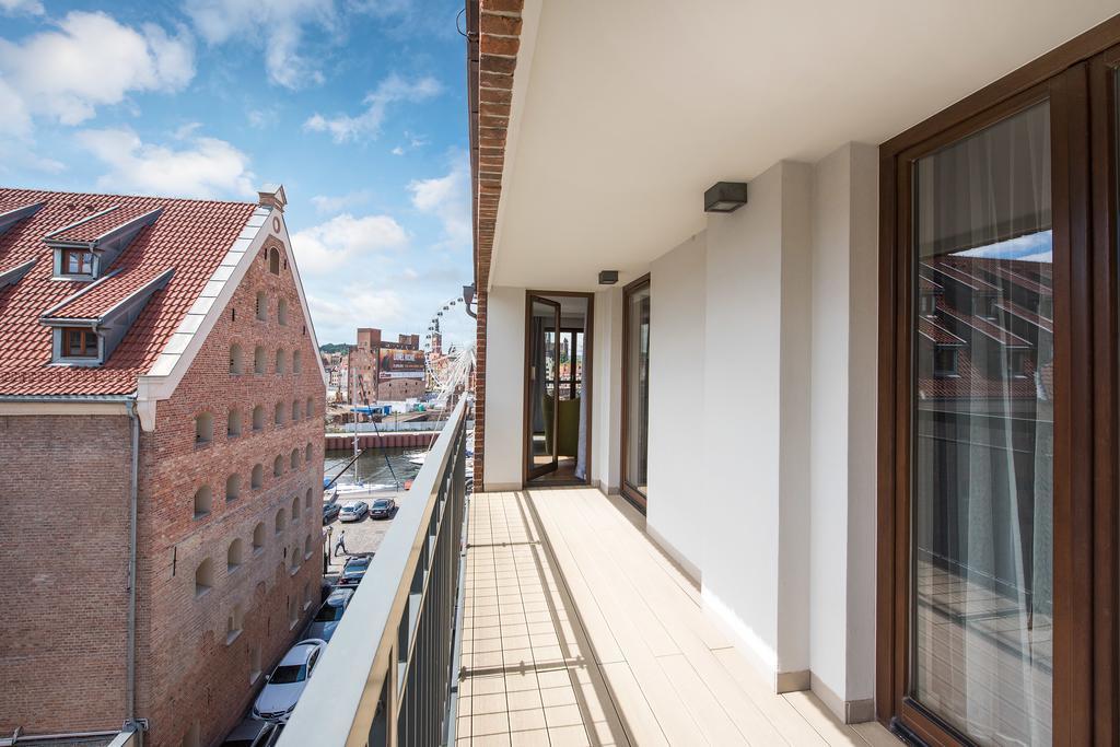 Апартаменты Flatinfo Szafarnia Prime Location Гданьск Экстерьер фото
