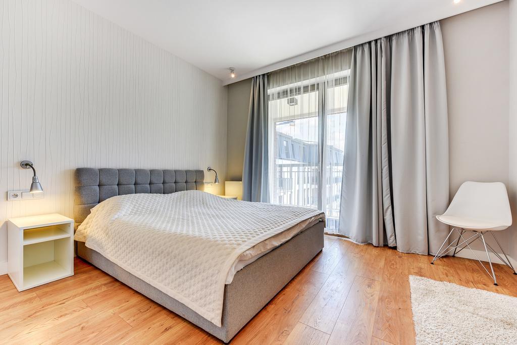 Апартаменты Flatinfo Szafarnia Prime Location Гданьск Экстерьер фото
